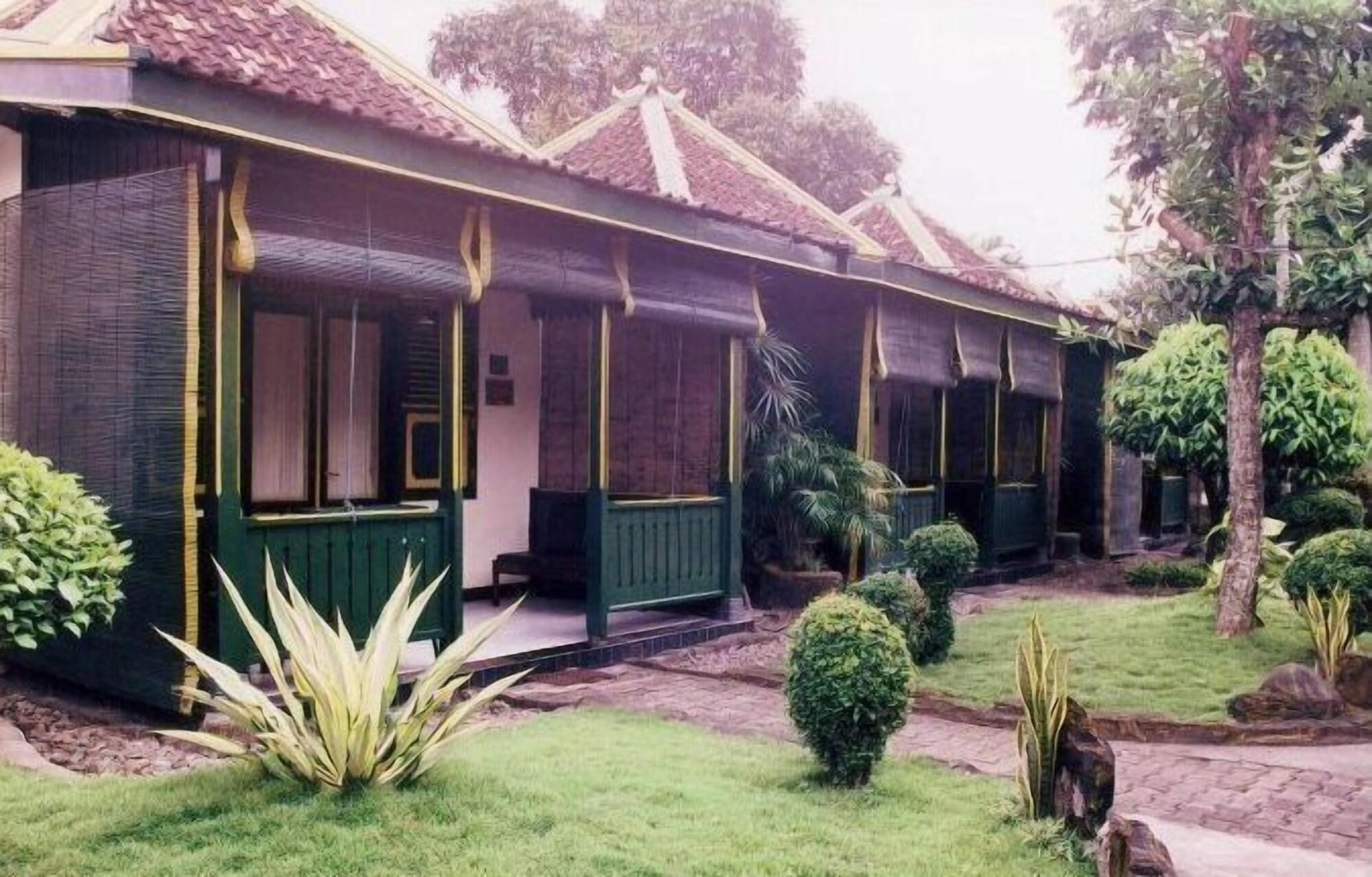 Hotel Batik Yogyakarta Exterior foto