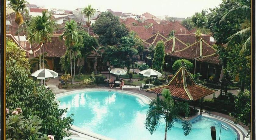 Hotel Batik Yogyakarta Exterior foto