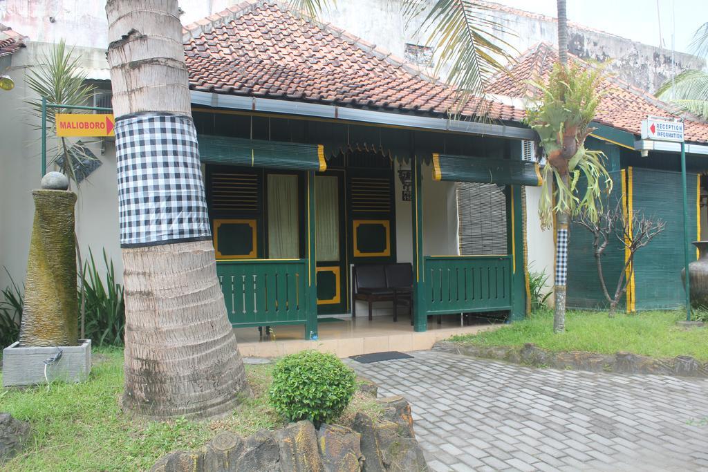 Hotel Batik Yogyakarta Exterior foto