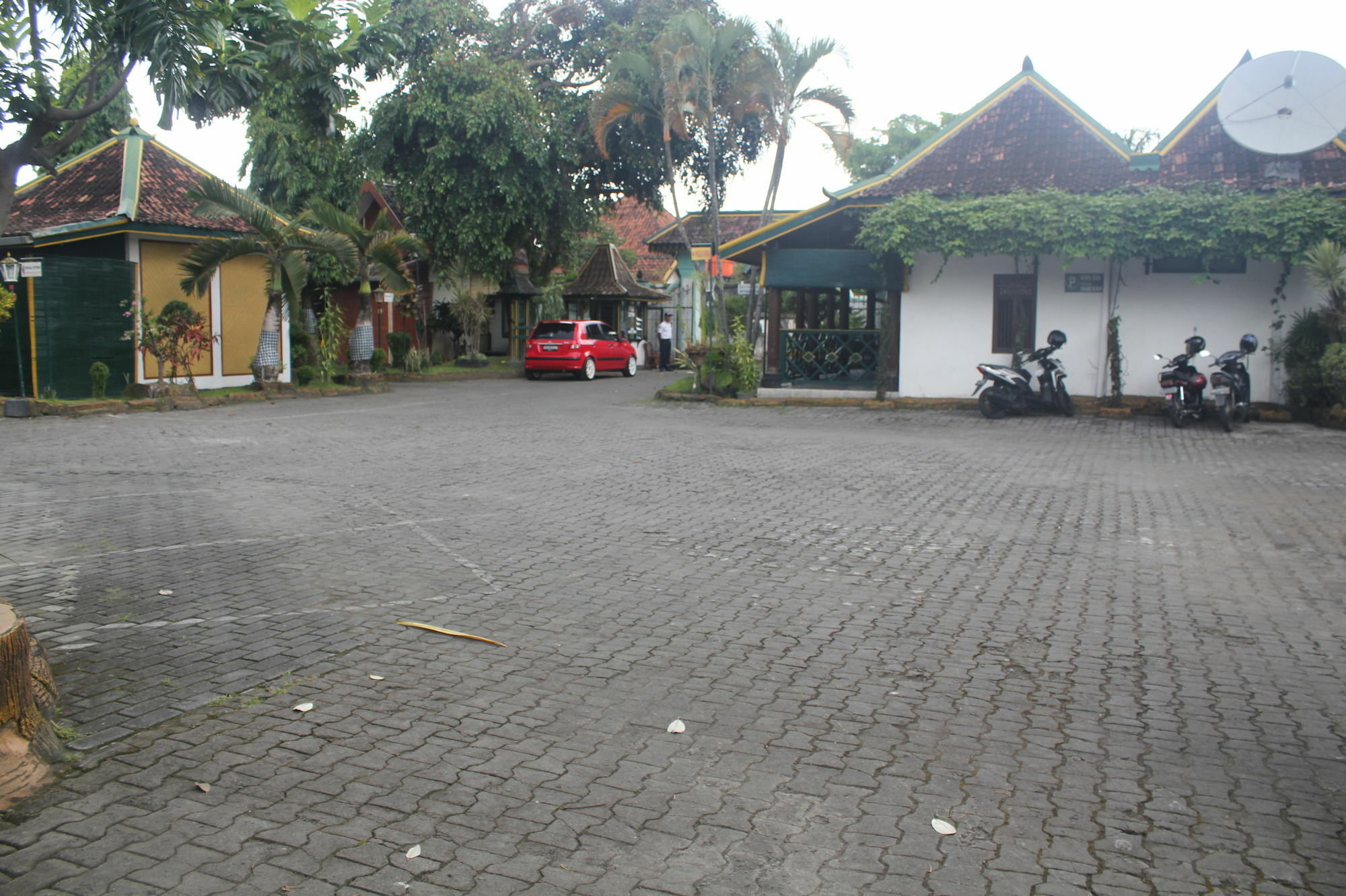 Hotel Batik Yogyakarta Exterior foto